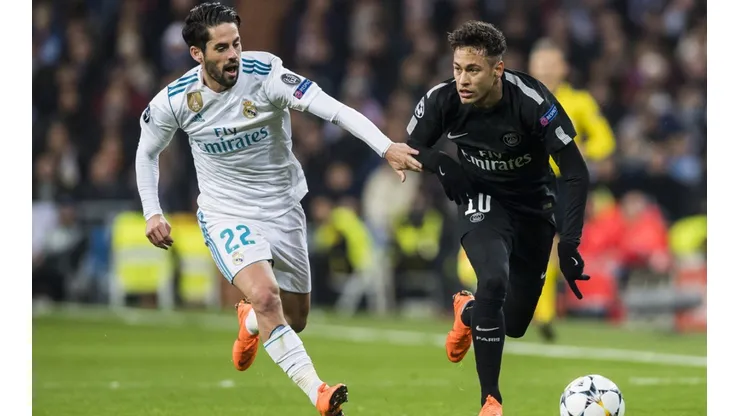 Neymar estaría a suculentos detalles de ponerse la camiseta del Real Madrid.