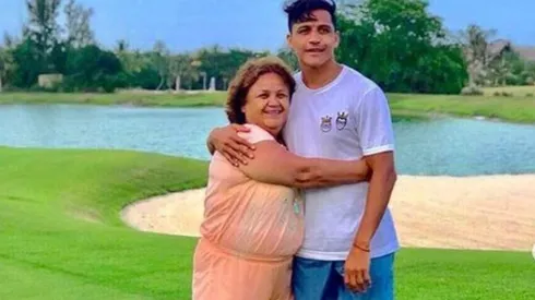 Alexis saluda a su madre con un emotivo mensaje