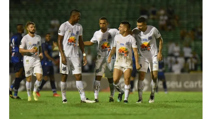 Santos goleó en Copa do Brasil.