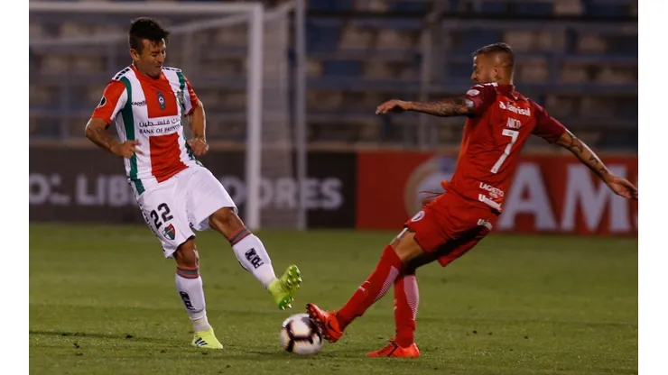 El Pájaro contra Inter en San Carlos.