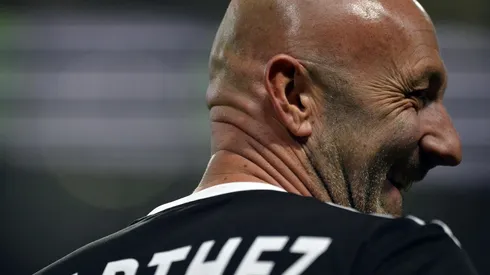 Barthez aseguró que el PSG le faltó el respeto al United