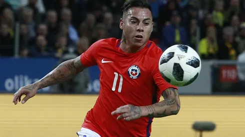 Edu Vargas en su último duelo por la Roja.
