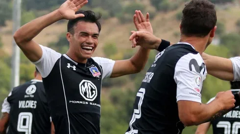 Suazo frente a Curicó Unido.