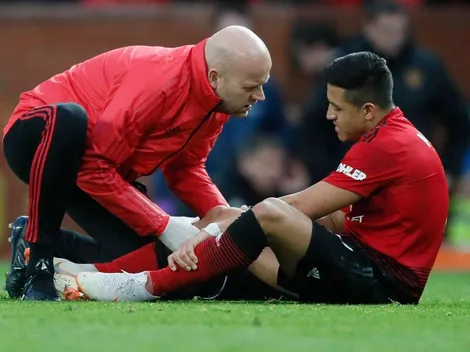 Alexis se perderá hasta 13 partidos de Manchester Utd y la Roja por su lesión