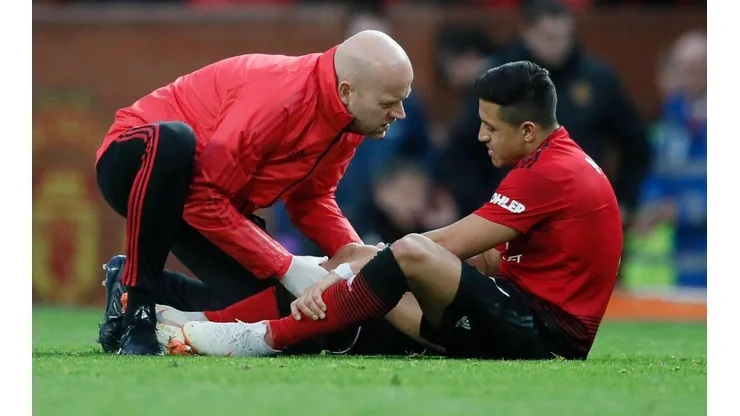 Alexis Sánchez estará entre seis y ocho semanas sin actividad