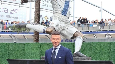 Beckham estuvo feliz y agradecido con su estatua en el estadio del Galaxy