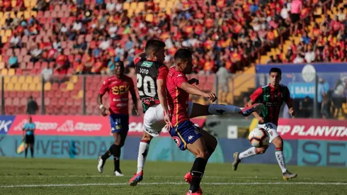 Un duelo lleno de historia entre los dos equipos de colonia