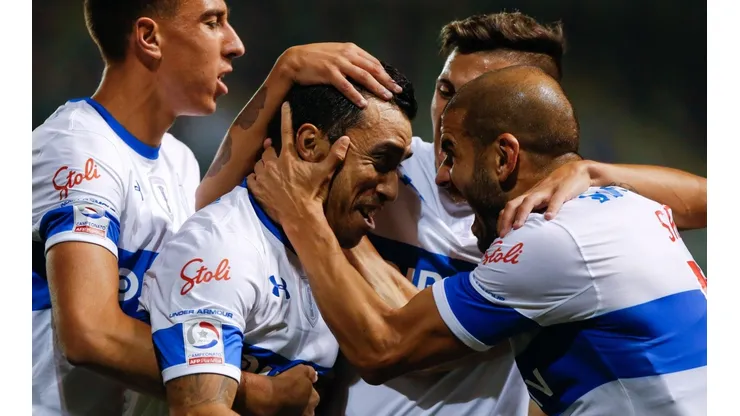 Puch celebrando el golazo que anotó