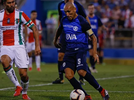 Un crack: Tras perder con Palestino se retira Pablo Guiñazú