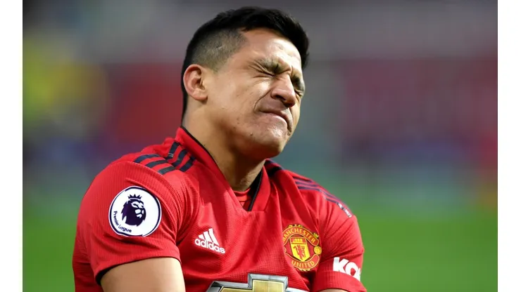 Sánchez se fue con evidentes gestos de dolor