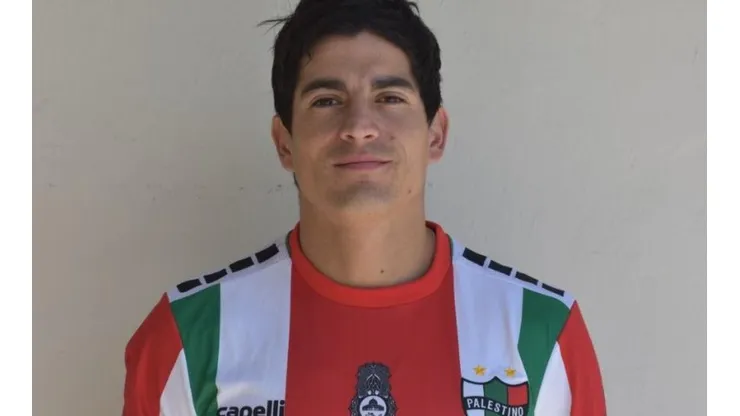 Herrera ya posó con su nueva camiseta