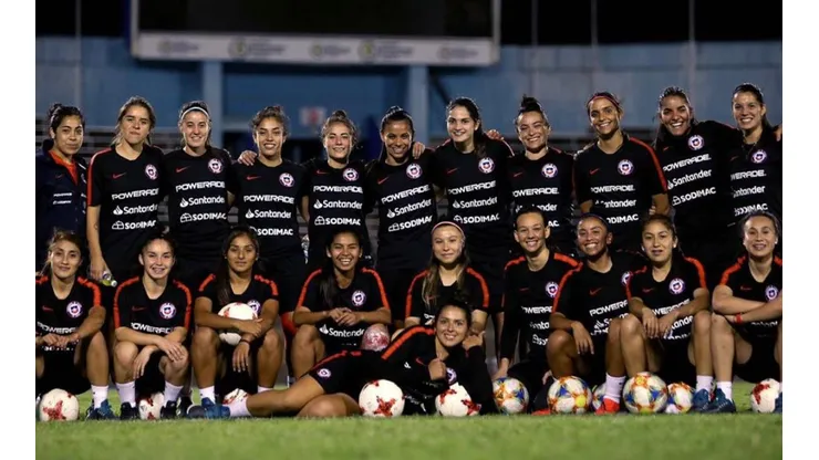 El plantel de la Roja en Jamaica.