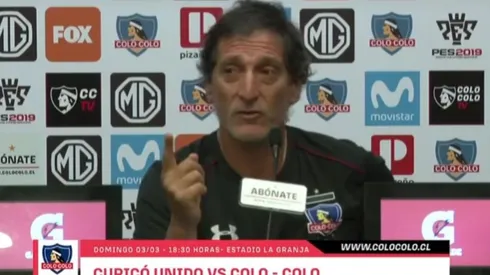 Mario Salas se molestó mucho por un celular y se fue.