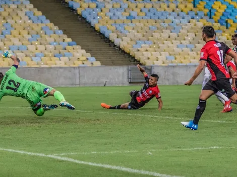 Prensa brasileña destaca "milagros" de Hurtado en Maracaná: "Fue un murallón"