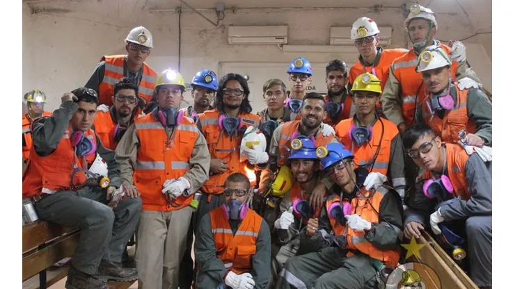 Cobresal dentro de la mina.