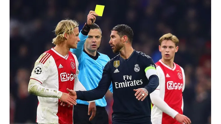 UEFA abre expediente contra Sergio Ramos por buscar la amonestación