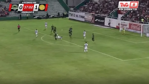 Dorados de Sinaloa anotó un gol de chilena.