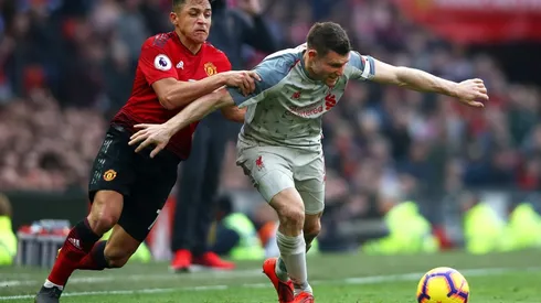 Sánchez tiene que volver al once por las lesiones de sus compañeros