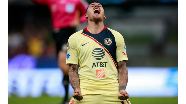 Castillo la rompió en la recta final del partido de las Águilas