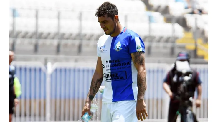 Ida y vuelta: Bruno Romo no estará contra Fluminense por lesión.
