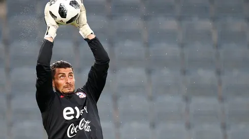 Serbia vs Chile - 04 June 2018, Austria, Graz: Soccer test game, Serbia vs Chile at the Merkur Arena. Chile