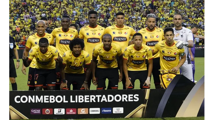 Barcelona pide suspender la Copa Libertadores