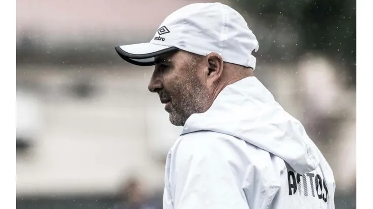 Santos de Sampaoli golea y es puntero del Campeonato Paulista
