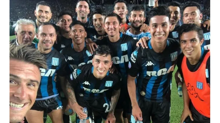 Racing gana, gusta y golea en la Superliga