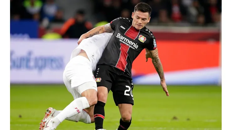 Aránguiz jugó todo el partido en la victoria del Leverkusen