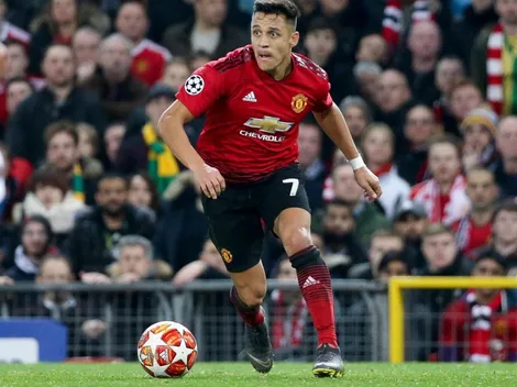 Alexis confirmó su insólita lesión en la Champions