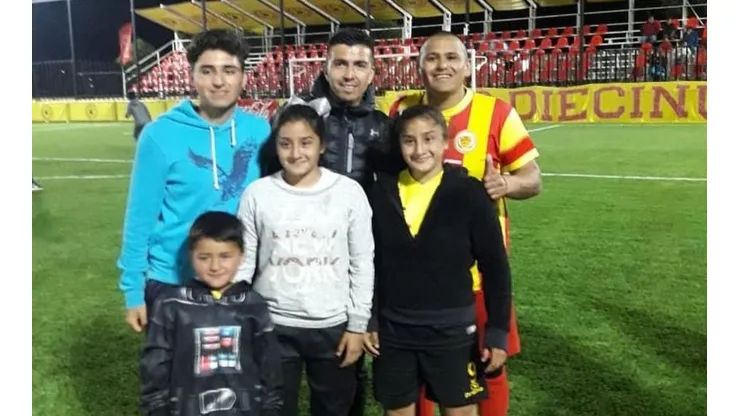 Humberto Suazo y su familia