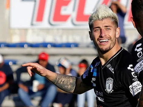 Rueda partió a México a ver a Ángelo Sagal y el delantero fue banca y no jugó