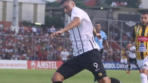 Cardozo anotó el mejor gol de esta fase previa de la Libertadores