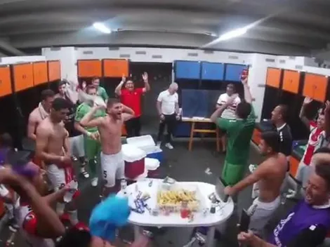 Palestino canta a todo pulmón su himno en Medellín: "Loco soy por el Tino"