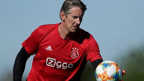 Van der Sar: "El Madrid es una máquina de ganar, pero el Barça tiene más encanto"