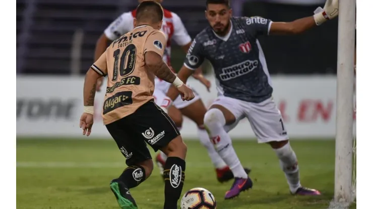 Soteldo estuvo muy cerca de abrir la cuenta