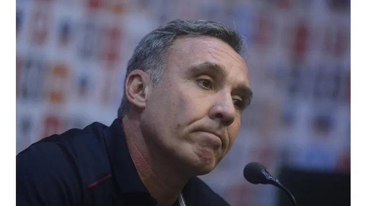 Marcelo Espina explica la falta de refuerzos en Colo-Colo