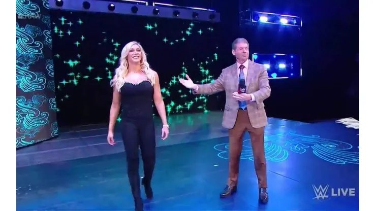 Vince McMahon suspendió a Becky Lynch y puso a Charlotte contra Ronda Rousey