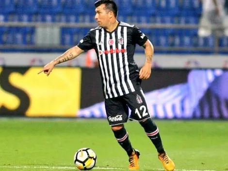 Besiktas ofrece capitanía y nuevo contrato a Medel para evitar su partida a China o Inglaterra