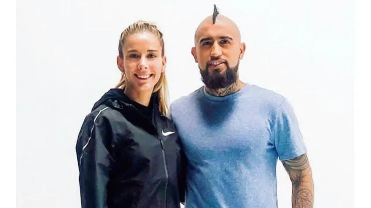 Vidal no perdió oportunidad de fotografiarse con Isi