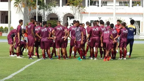 El Bangú entrenándose en la sede militar que se incendió hoy
