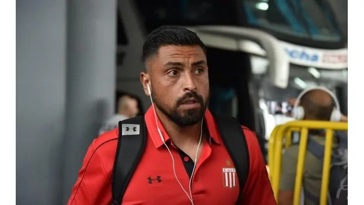 Gonzalo Jara fue titular en el triunfo de Estudiantes de La Plata