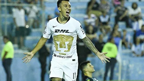 Martín Rodríguez intercepta y habilita de tres dedos el gol del triunfo de Pumas