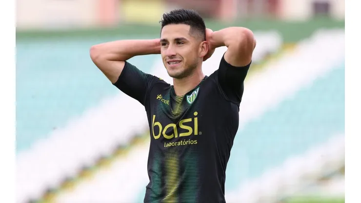 Juan Delgado le dio el triunfo a su equipo en Portugal