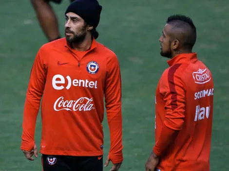 Valdivia disfruta del clásico español y ruega por la inclusión de Arturo Vidal