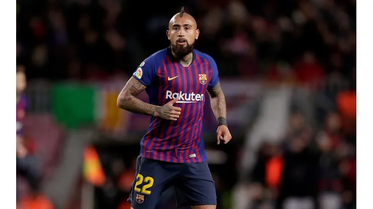 Vidal y Messi ingresaron para darle un segundo aire al Barcelona