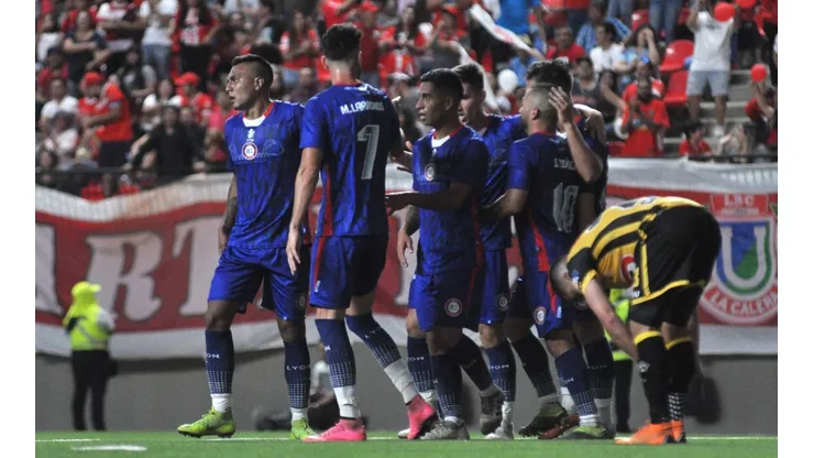 Los jugadores de Unión La Calera durante el amistoso ante Coquimbo Unido