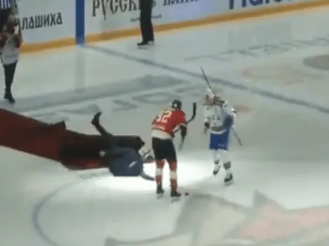 Viral: Mourinho se saca la mugre en partido de hockey sobre hielo