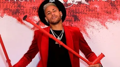 De rojo pasó el delantero su cumpleaños