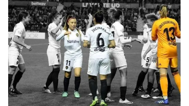 Yanara Aedo la baja de lujo para asistir en goleada de Valencia en España